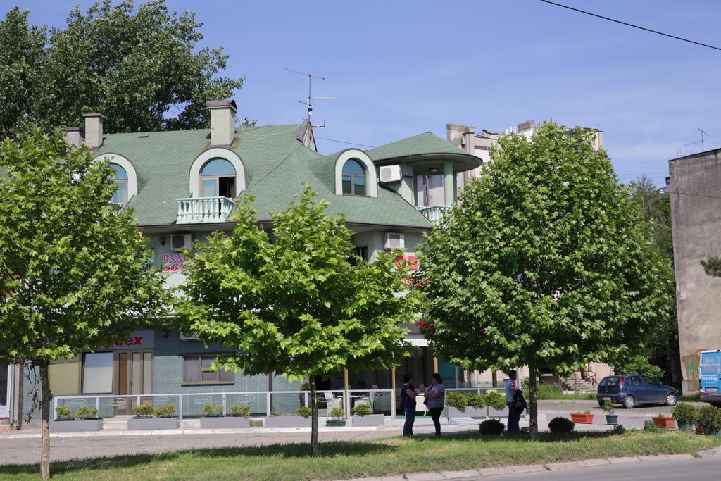 Guesthouse Villa Modex Paraćin Extérieur photo