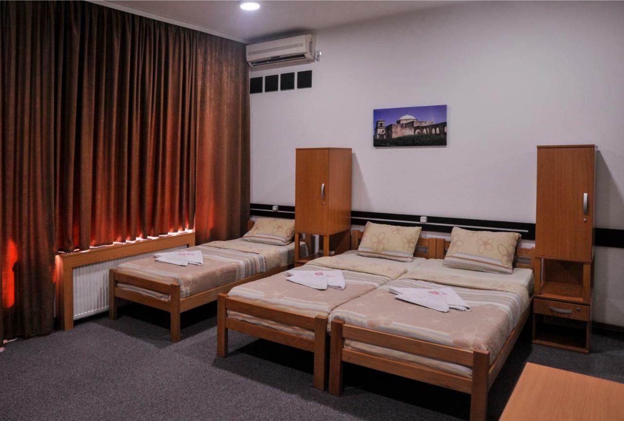 Guesthouse Villa Modex Paraćin Extérieur photo
