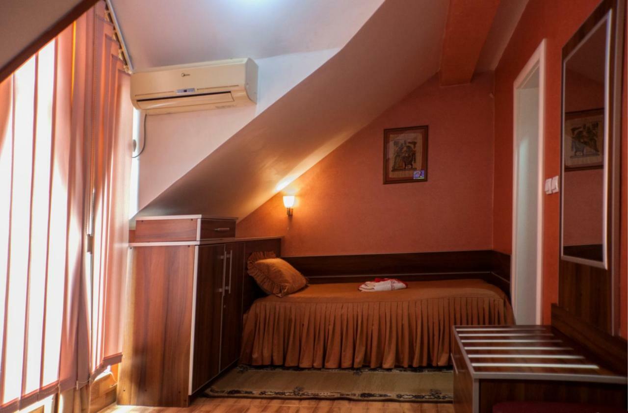 Guesthouse Villa Modex Paraćin Extérieur photo